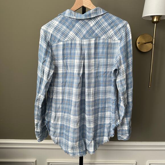 Cloth & Stone Blue Flannel Raw Hem Button Down Medium - Picture 5 of 5